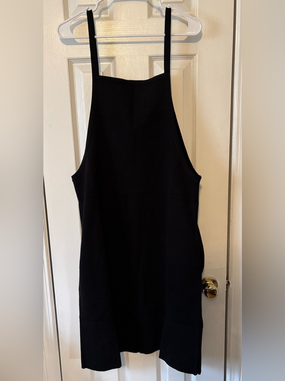 Heyson Black Spaghetti Strap Women’s Dress with Pockets